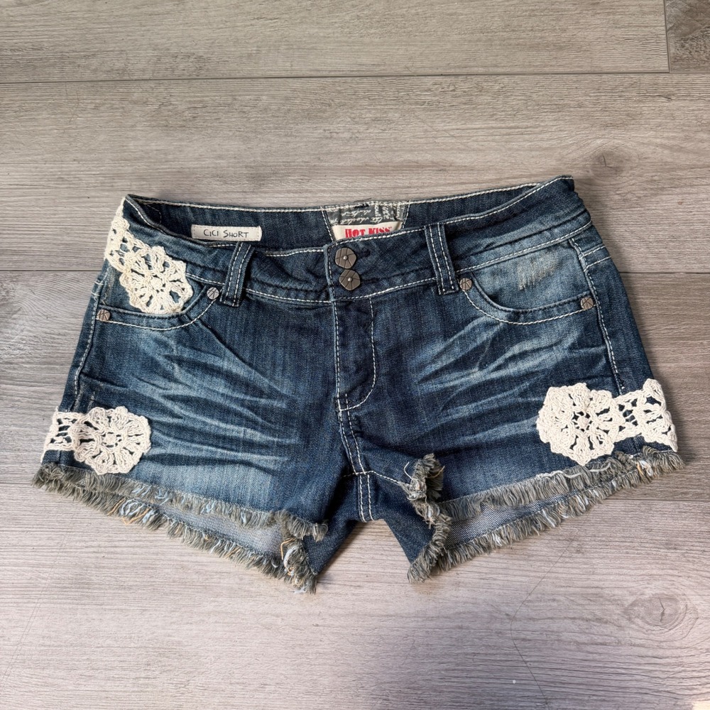 Hot Kiss Cici Shorts Size 7 Denim Cutoff Crochet Lace Frayed Y2K Jean Shorts